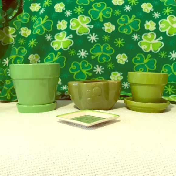 St. Patrick’s Day Planters! - Picture 1 of 1